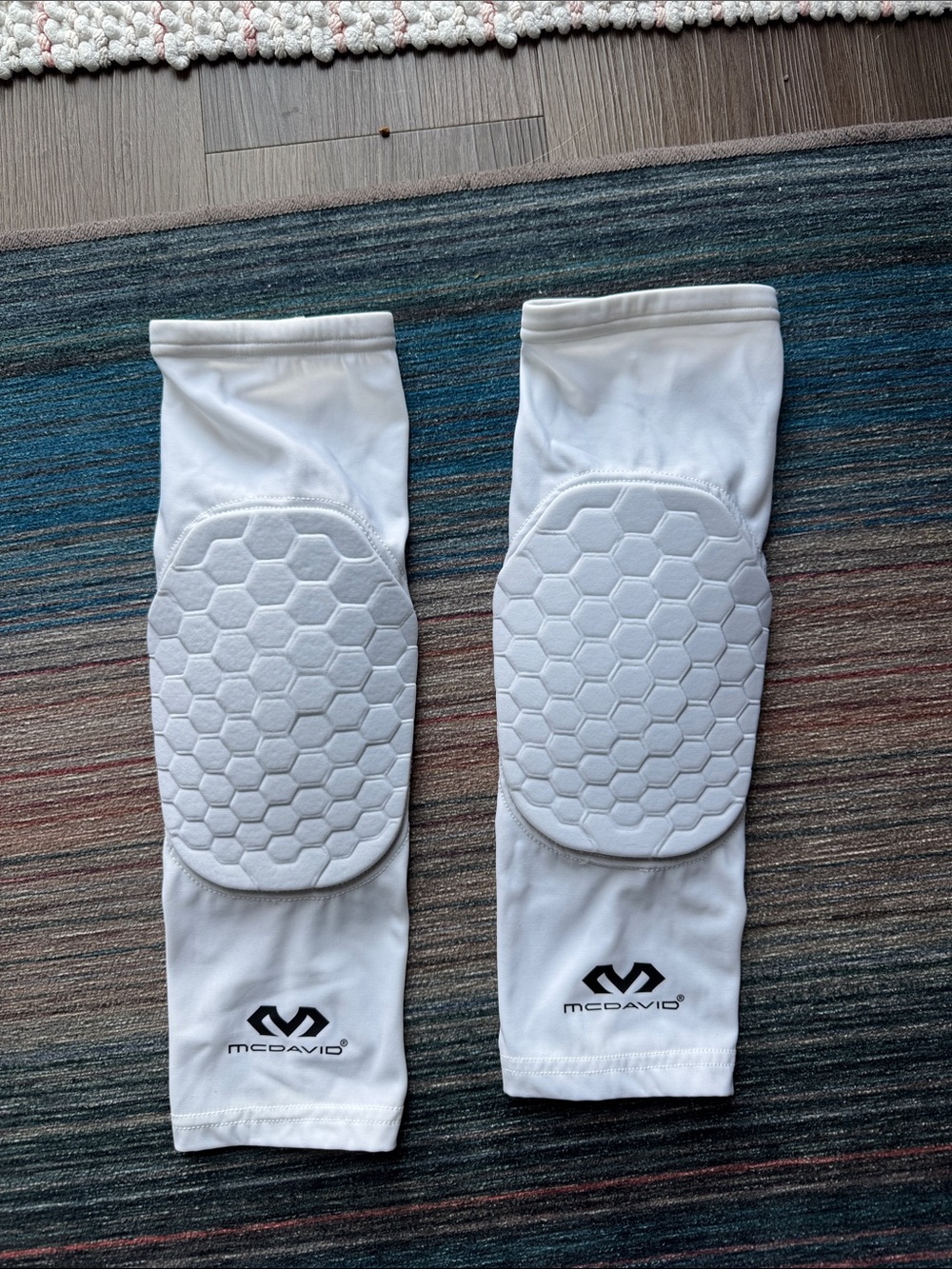 MCDAVID Compression Knee Sleeve/ Knee Pads